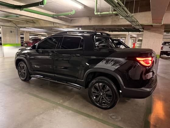 FIAT TORO 1.3 TURBO 270 FLEX VOLCANO AT6 FIAT TORO 1.3 TURBO 270 FLEX VOLCANO AT6